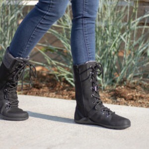 Xero Shoes Mika black barefoot talvesaapad vetthülgavast materjalist